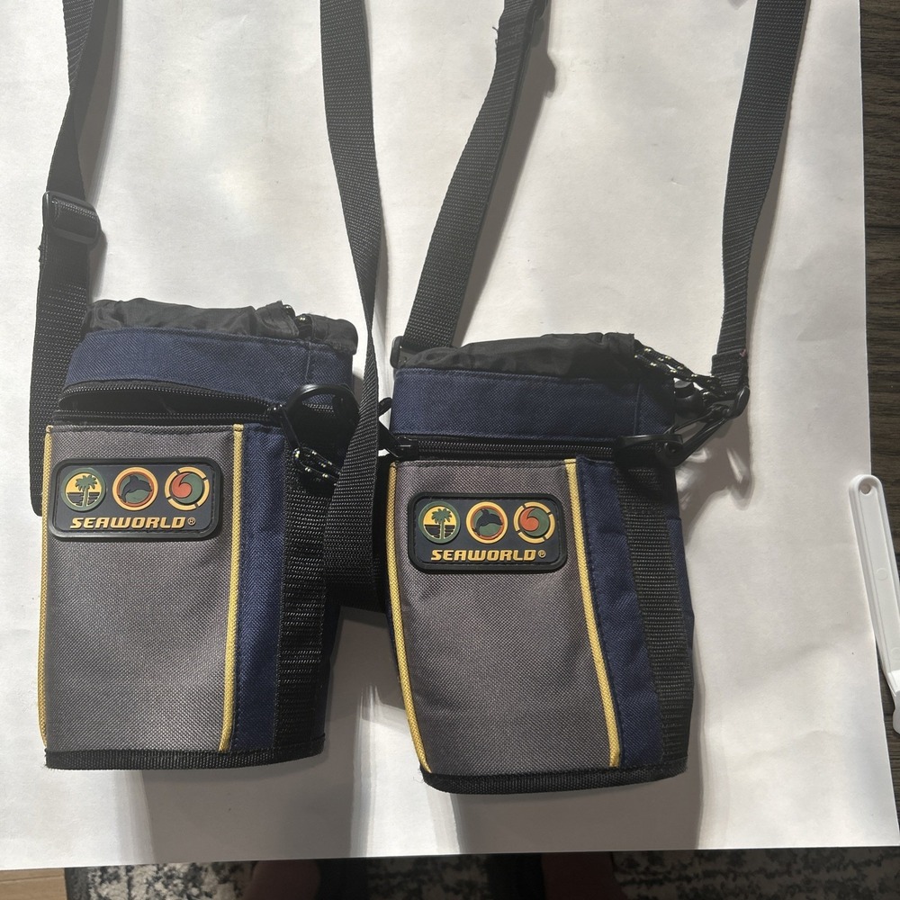 VTG 2 Seaworld Water Bottle Carrier Bag with Strap Insulated Pocket Sling Travel